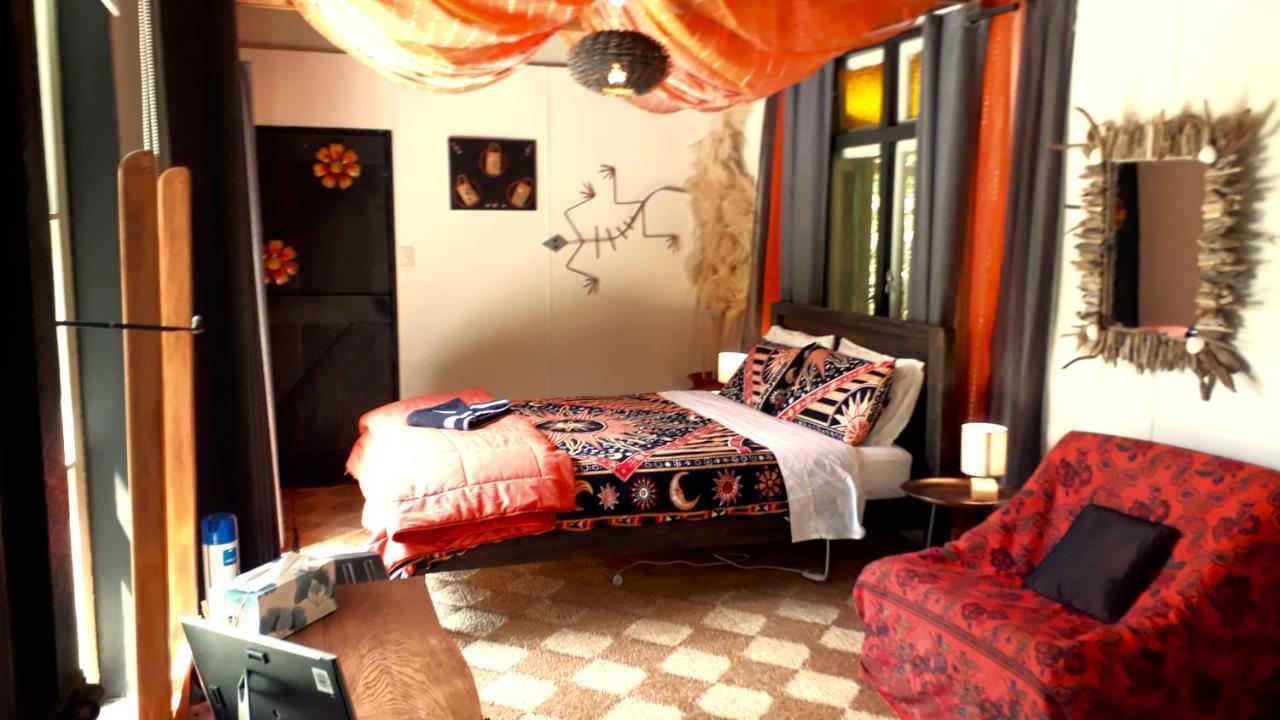 Quirky Woods - Glamping Cabins At Maketu מראה חיצוני תמונה