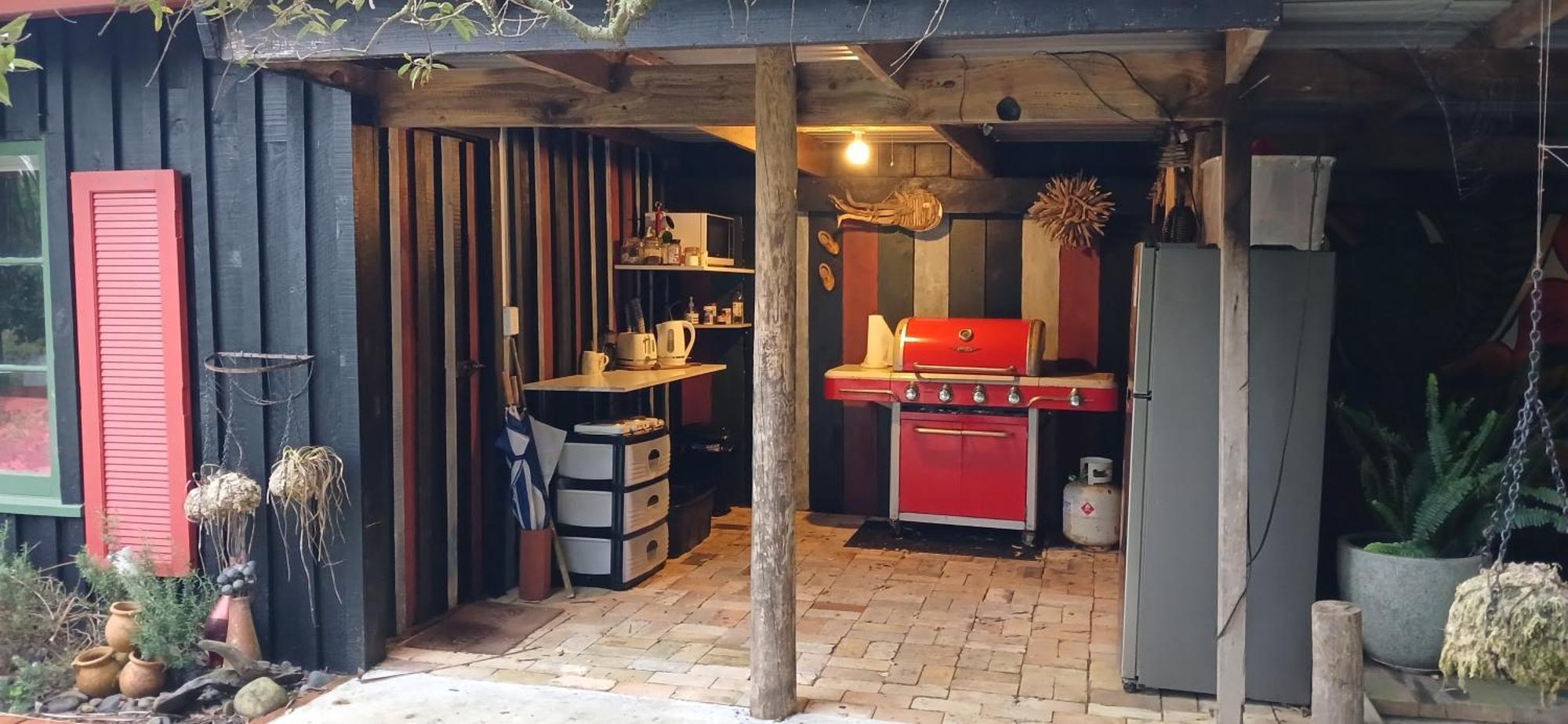 Quirky Woods - Glamping Cabins At Maketu מראה חיצוני תמונה