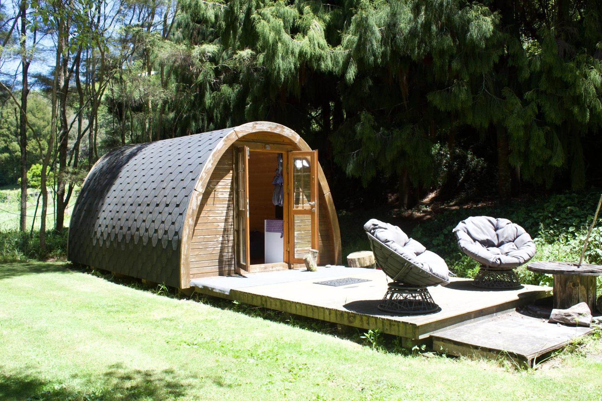 Quirky Woods - Glamping Cabins At Maketu מראה חיצוני תמונה
